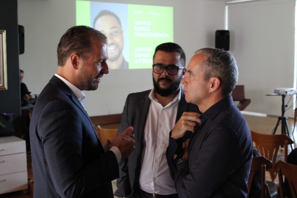 Rodrigo Pironti, Eduardo Moura e Luís Cláudio no lançamento do Programa de Compliance FÓRUM